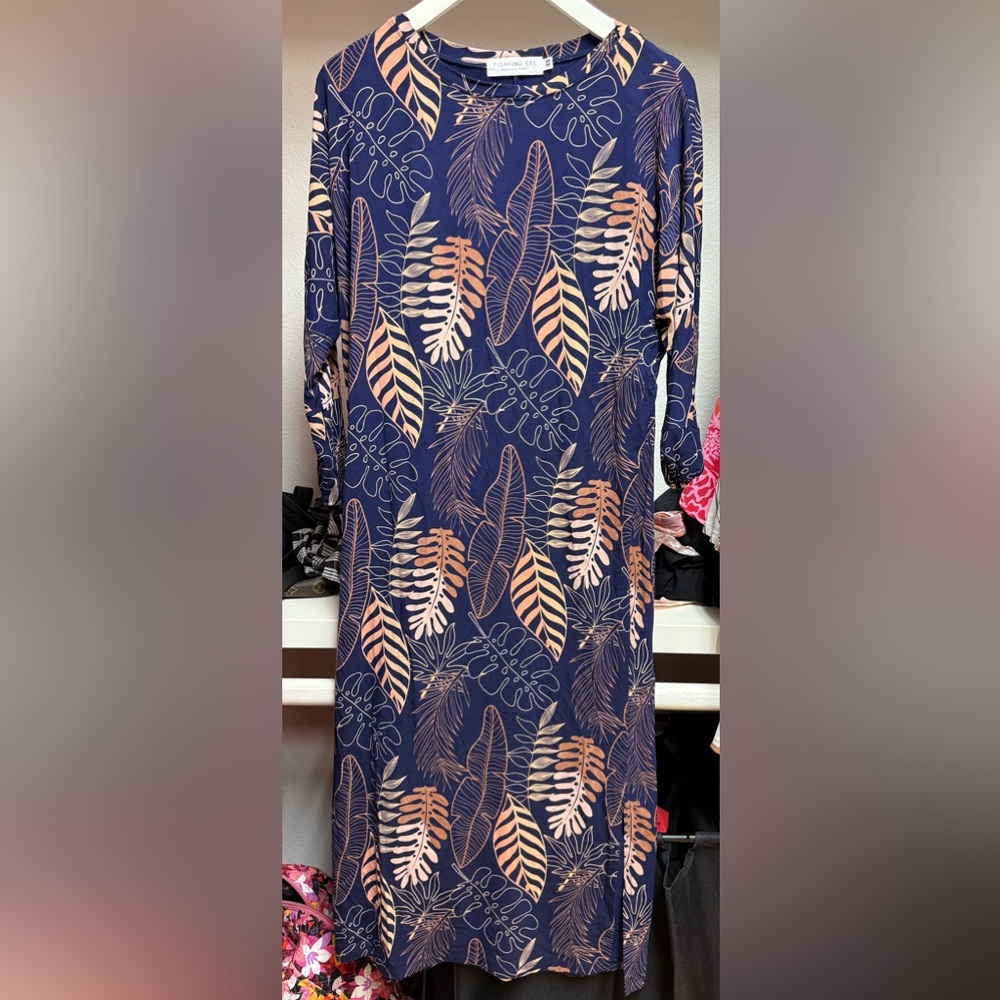 Fighting Eel Dress Benji